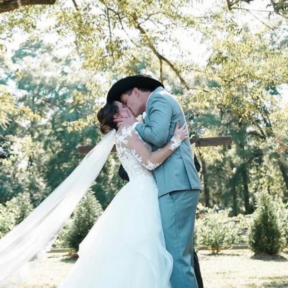 Meet your Posher, Mark - Picture 1 of 1